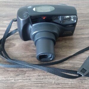 Pentax Zoom 105-R 35mm Film Camera 38-105mm Auto Focus Zoom Lens Japan With Bag